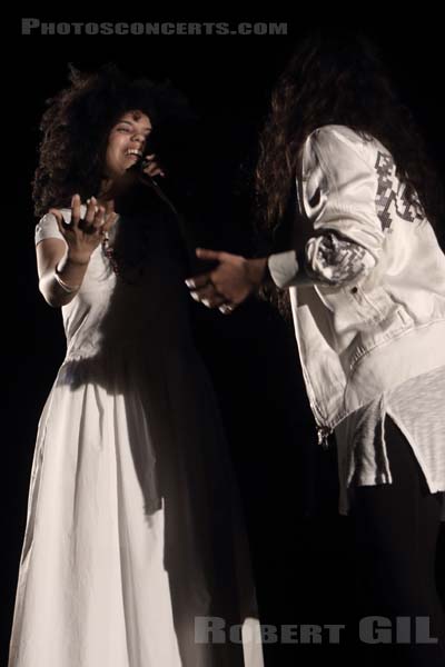 IBEYI - 2015-07-01 - PARIS - Philharmonie de Paris 2 - 